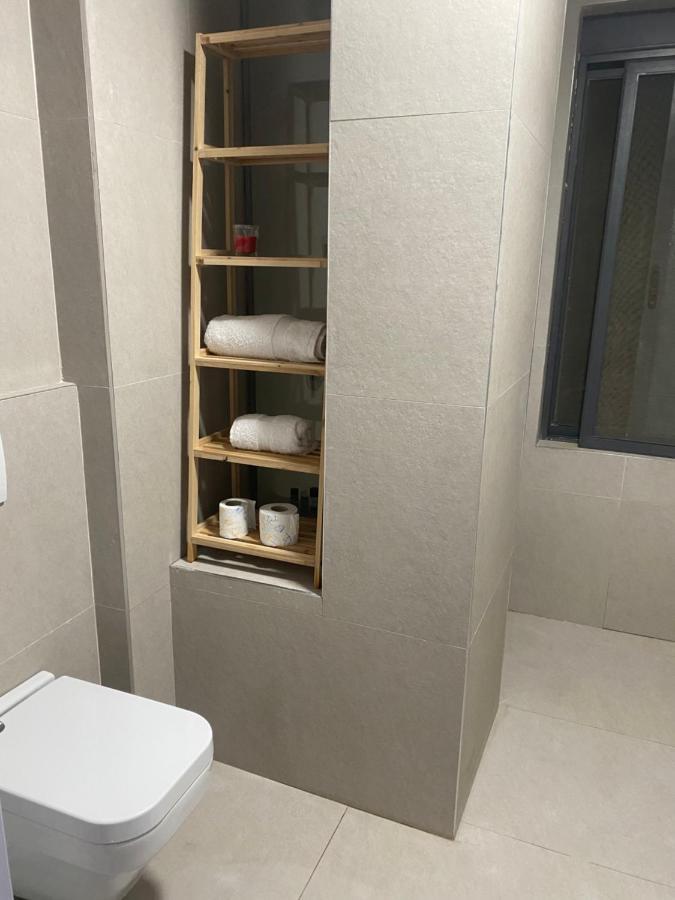 Cheerful 2-Bedroom Apartment In Golem Golem  Ngoại thất bức ảnh